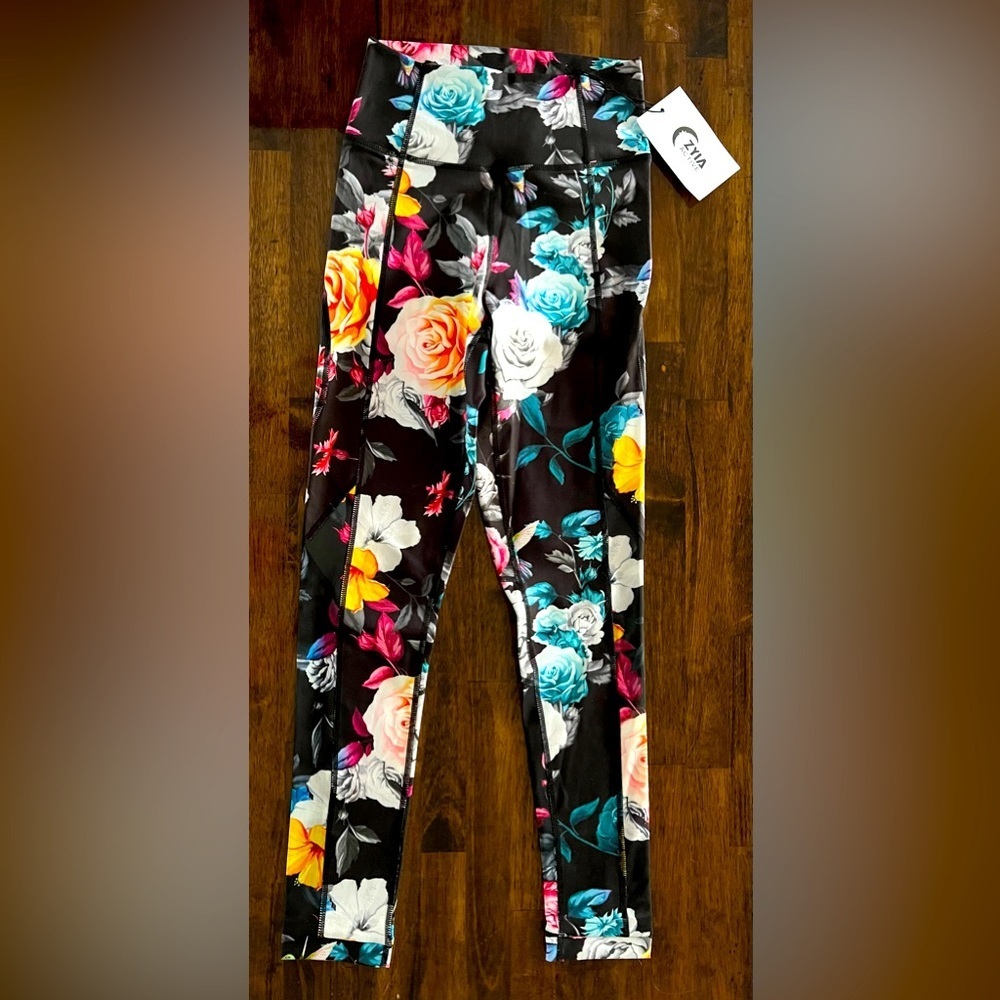 🏷️ Zyia Active Dark Floral Mesh Hi Rise 7/8 Leggings NWT